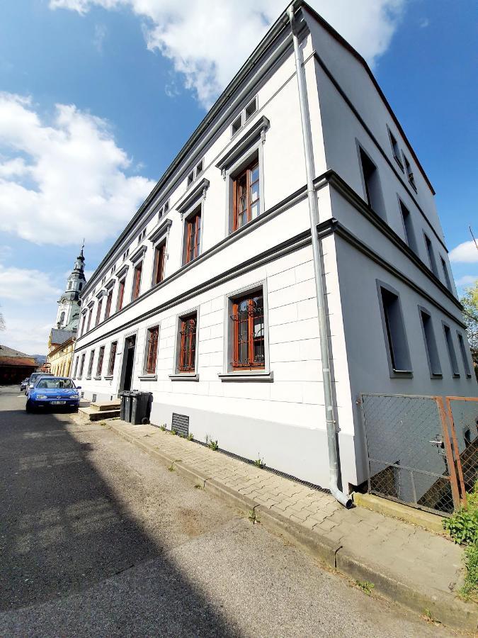 Apartman Spalovka Nový Bor Eksteriør bilde